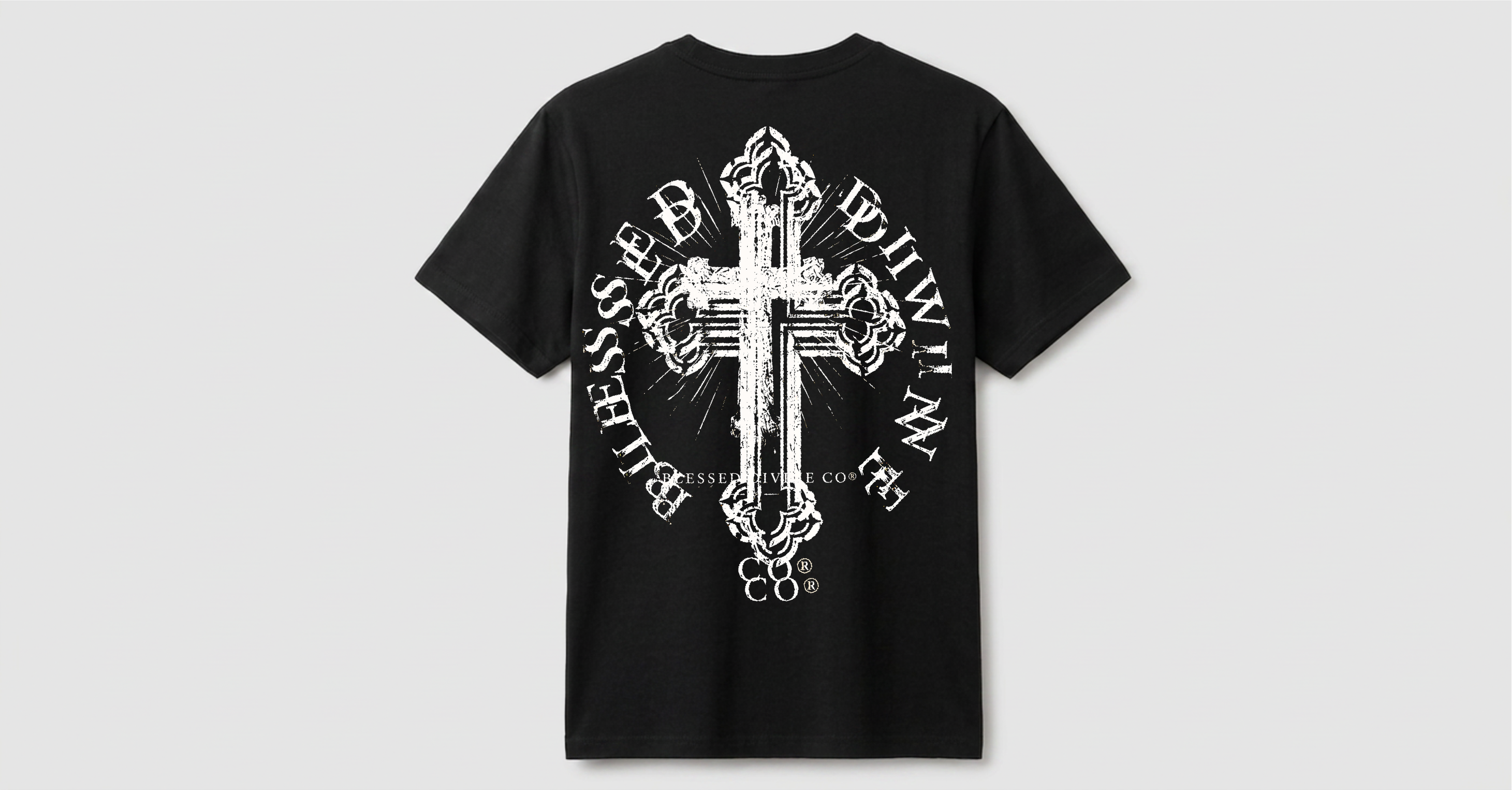 Camiseta Blessed Divine® | Radiant Cross Black